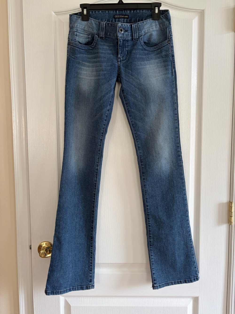 GUESS Medium Blue Flared Women's Jeans Sz 27